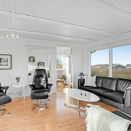 Holiday home Amazing In With Wifi *