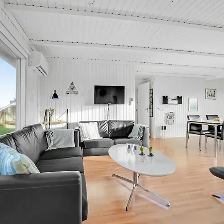 Holiday home Amazing In With Wifi